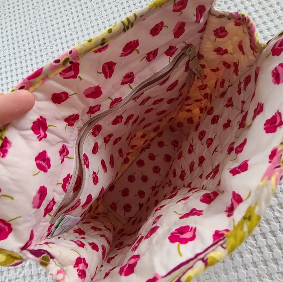 Vera Bradley Perfect Pocket Tote in Make Me Blush - Picture 3 of 4